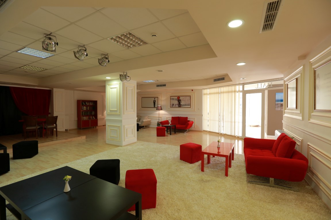 MADARA_HOTEL_NISIPURILE_DE_AUR_BULGARIA_AIR_TOUR_TRAVEL